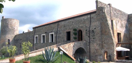 Castello Santa Maria del Cedro